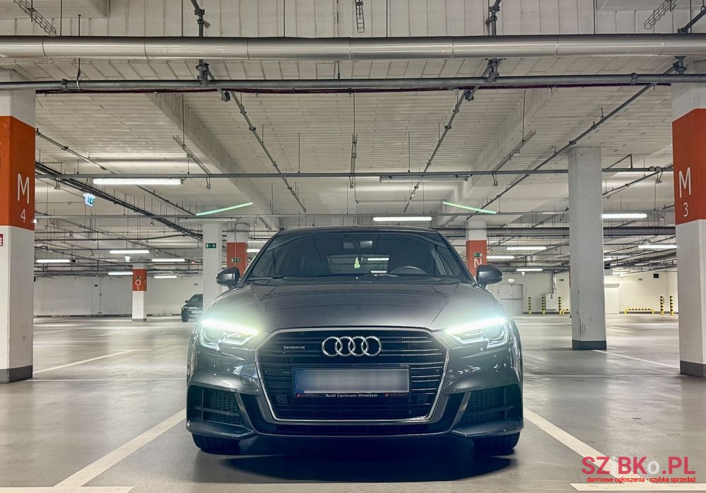 2016' Audi A3 Sportback photo #2