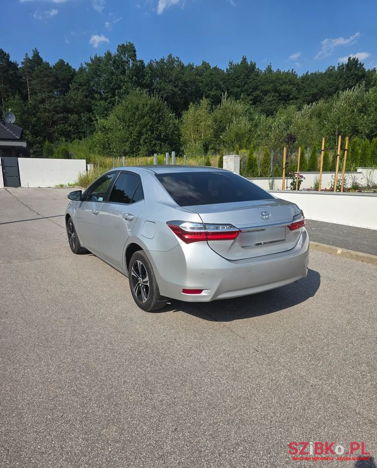 2017' Toyota Corolla 1.6 Comfort photo #4