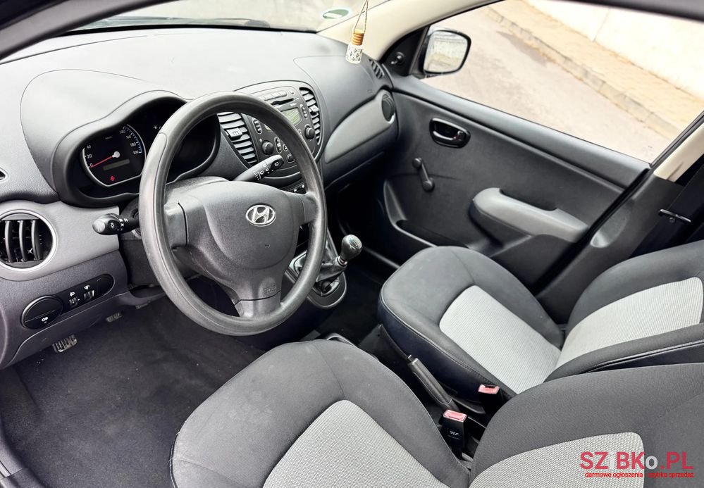2009' Hyundai i10 1.1 Premium photo #5