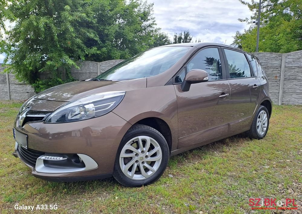 2014' Renault Scenic 1.6 16V 110 Paris photo #3