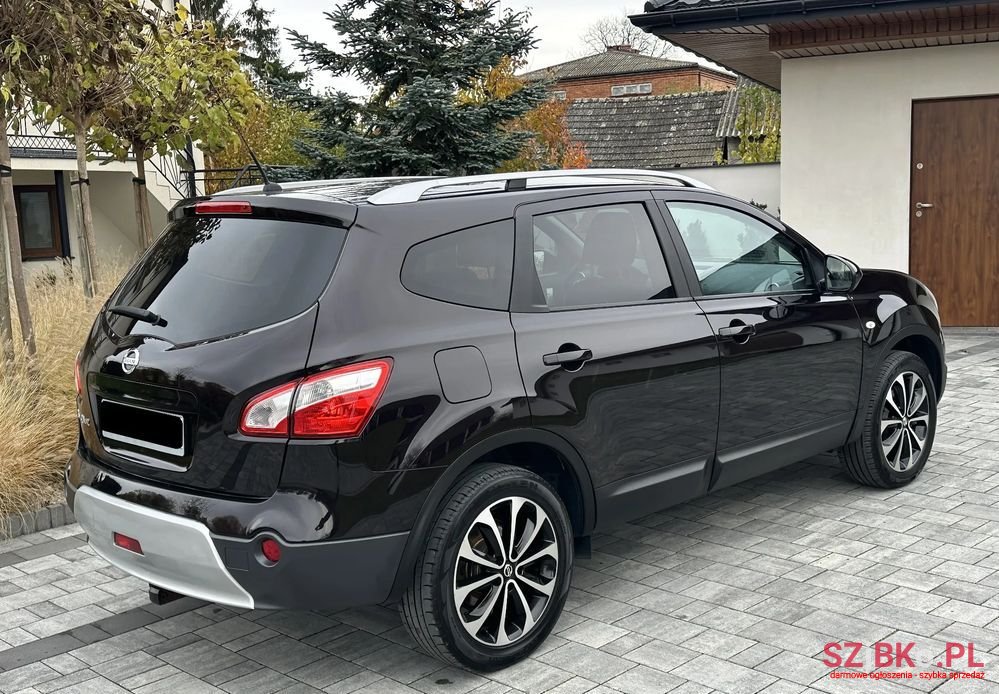 2011' Nissan Qashqai 2.0 Tekna photo #4