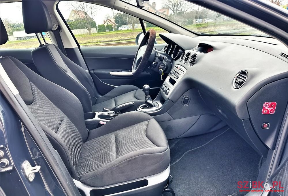 2010' Peugeot 308 1.6 Premium photo #5