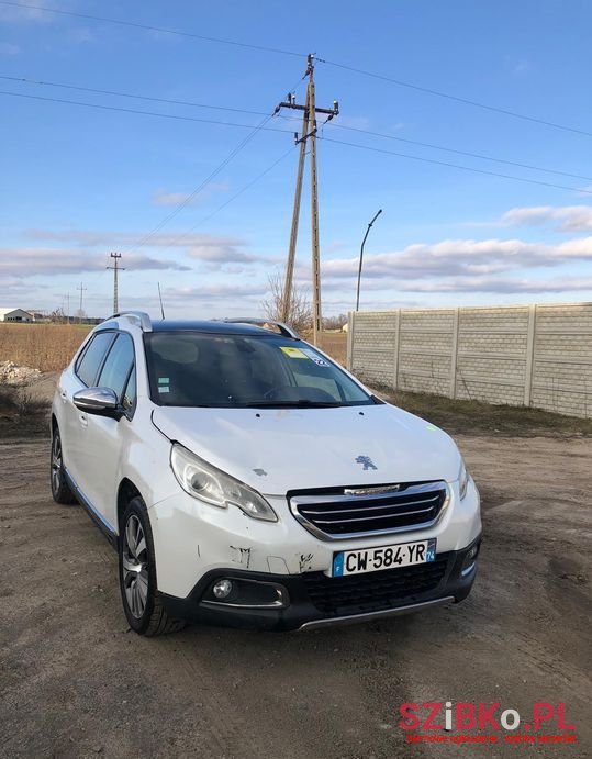 2013' Peugeot 2008 photo #2