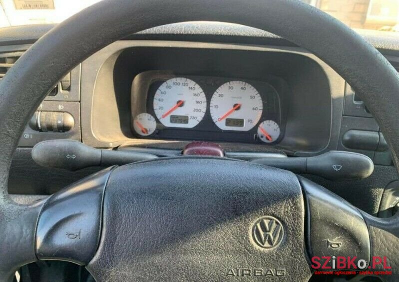 1997' Volkswagen Golf photo #4