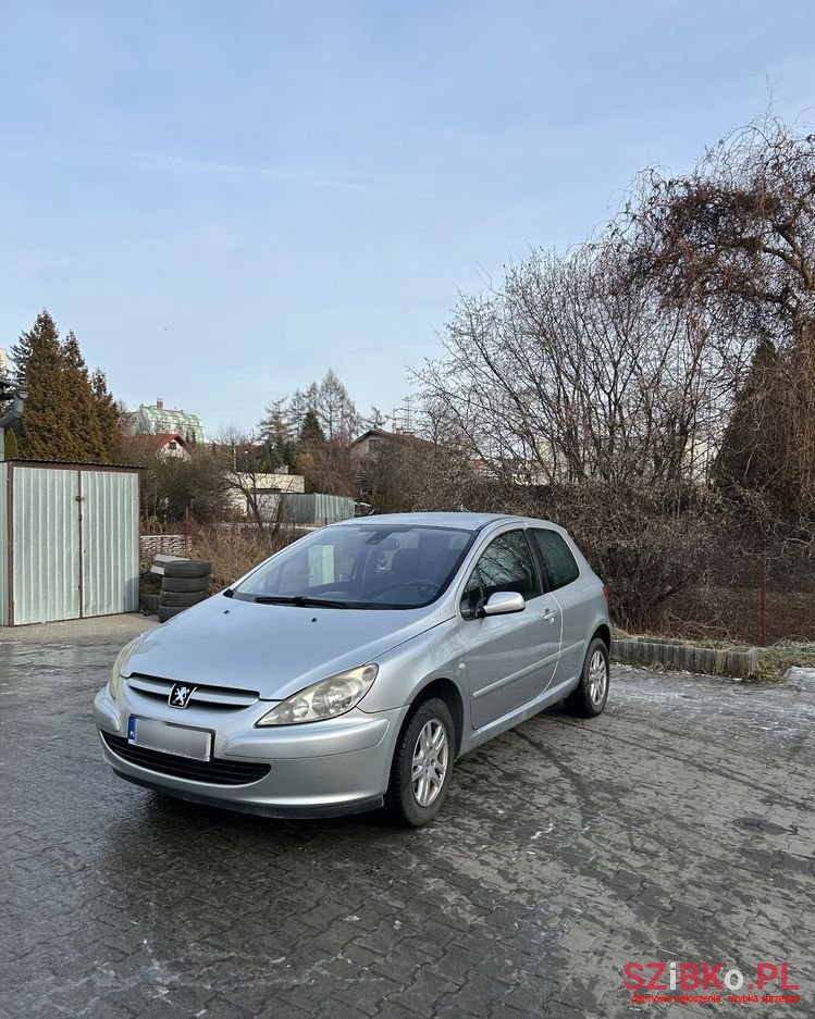 2004' Peugeot 307 110 Sportline photo #1