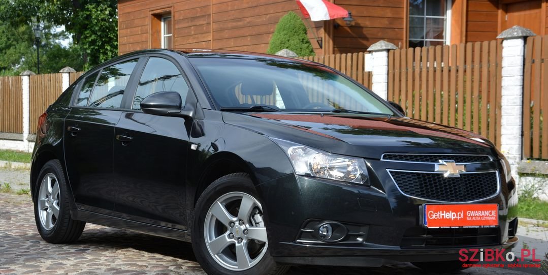 2012' Chevrolet Cruze photo #1