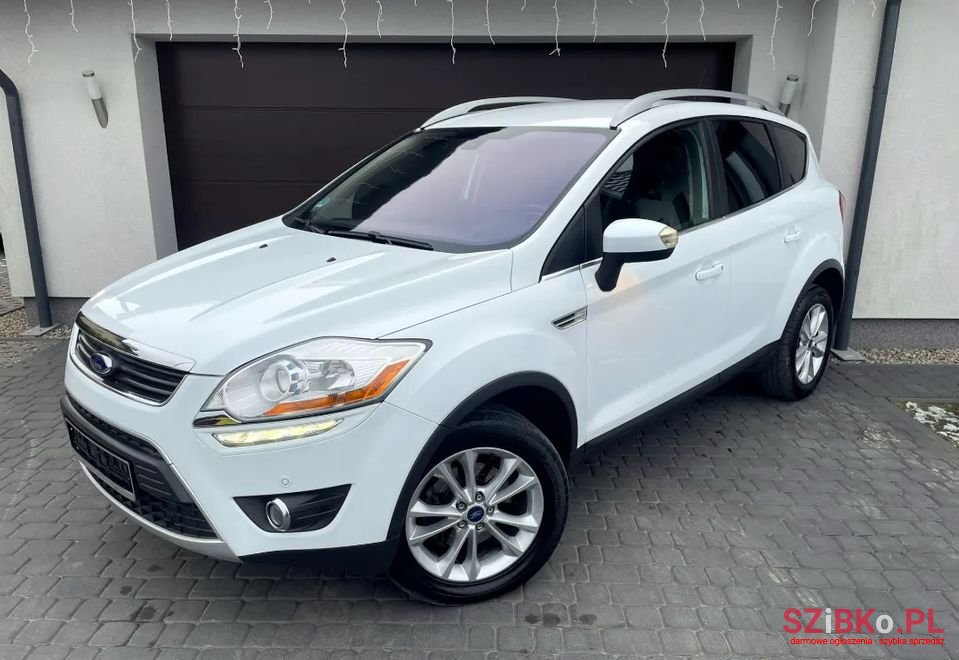2011' Ford Kuga photo #1