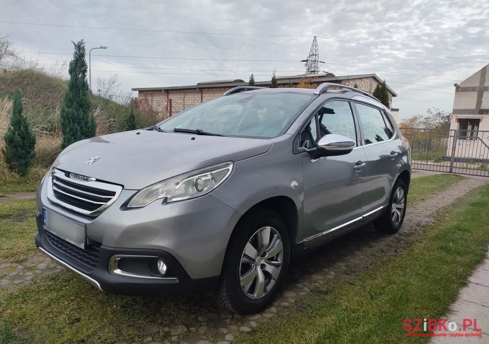 2015' Peugeot 2008 photo #1