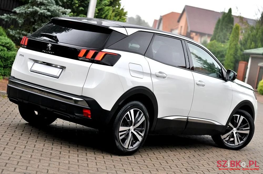2022' Peugeot 3008 photo #5
