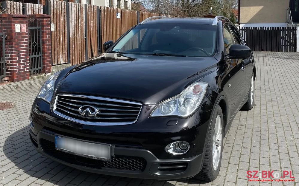 2010' Infiniti EX Black Premium photo #1