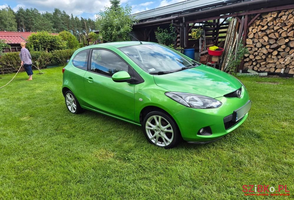 2008' Mazda 2 photo #1