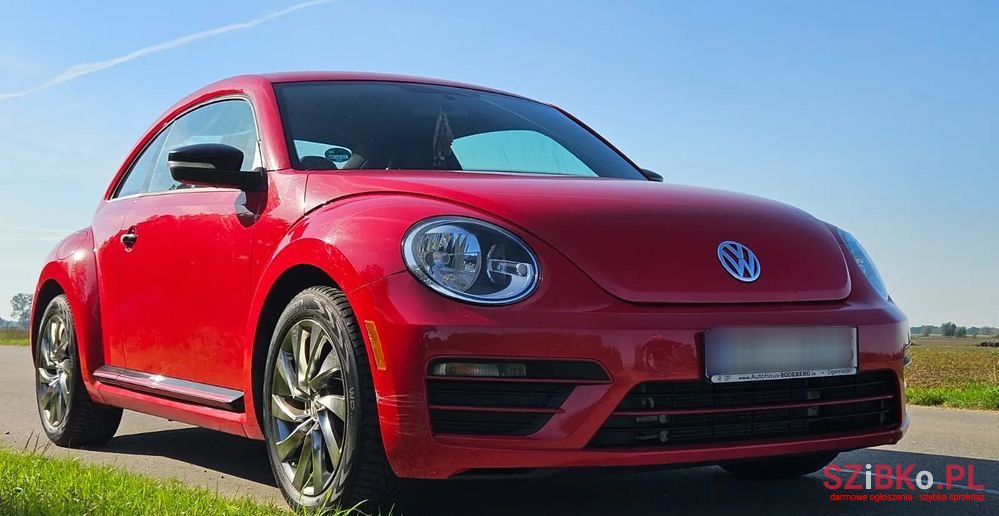 2017' Volkswagen Beetle 2.5 photo #1