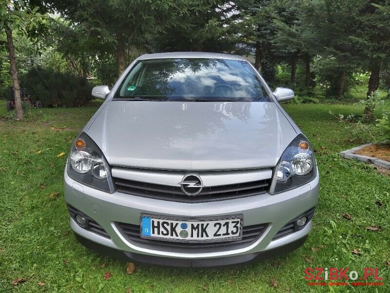 2005' Opel Astra photo #5
