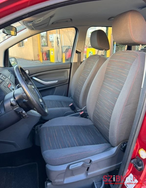 2008' Ford C-MAX photo #6