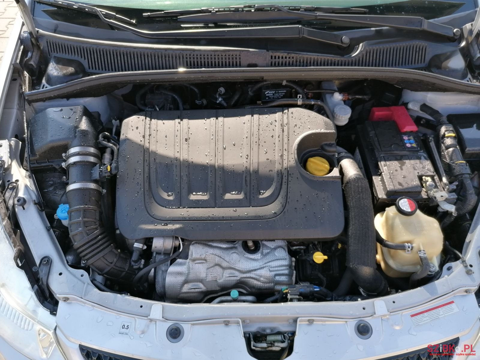 2011' Suzuki SX4 photo #1