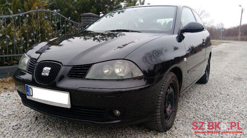 2003' SEAT Ibiza photo #1