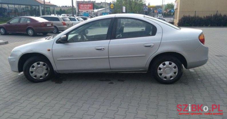 2000' Chrysler Neon II photo #2