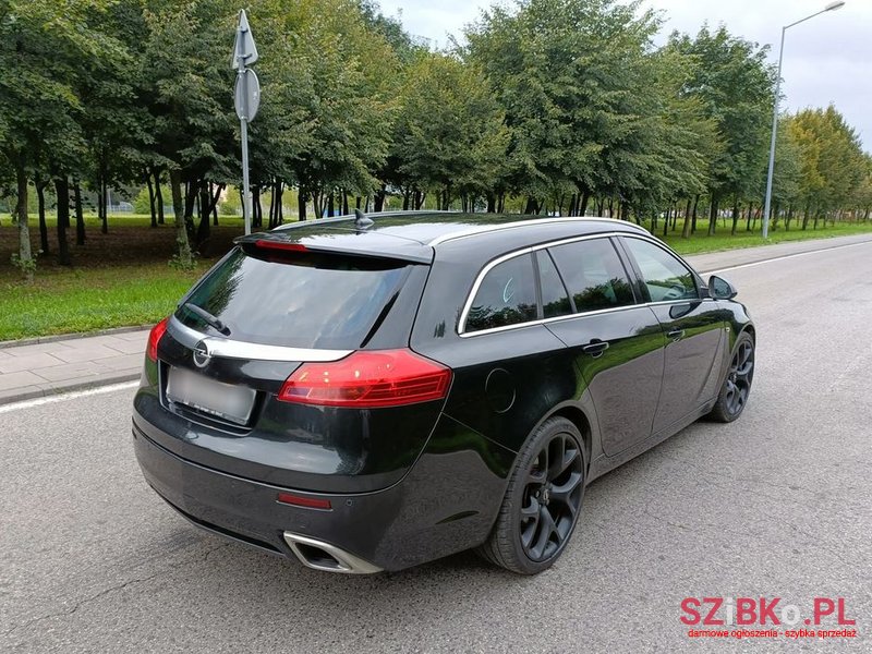 2011' Opel Insignia 2.8 V6 Turbo 4X4 Opc photo #3