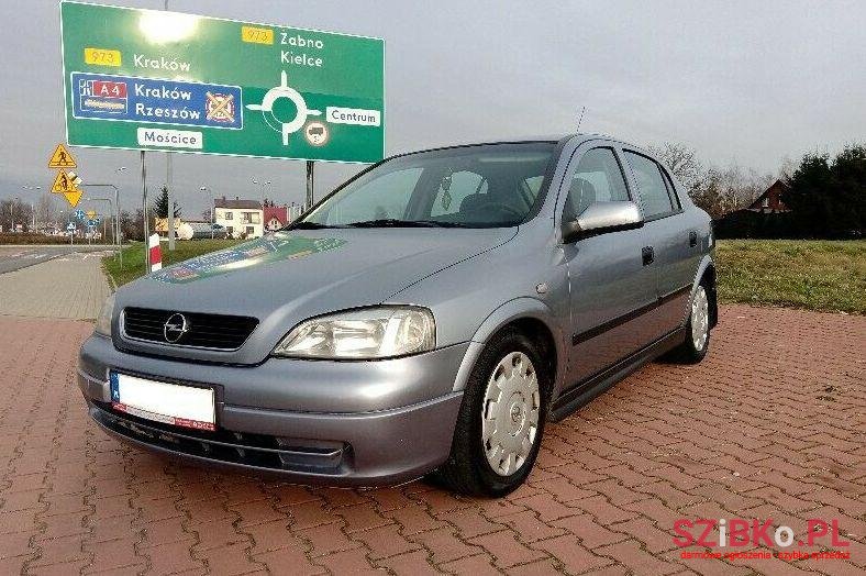 2003' Opel Astra photo #2