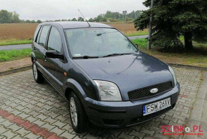 2004' Ford Fusion photo #1