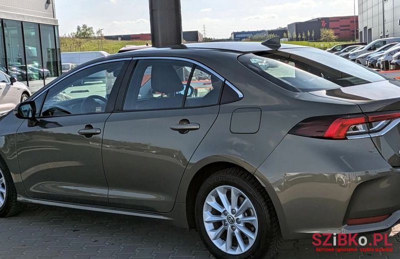 2022' Toyota Corolla 1.5 Comfort photo #2