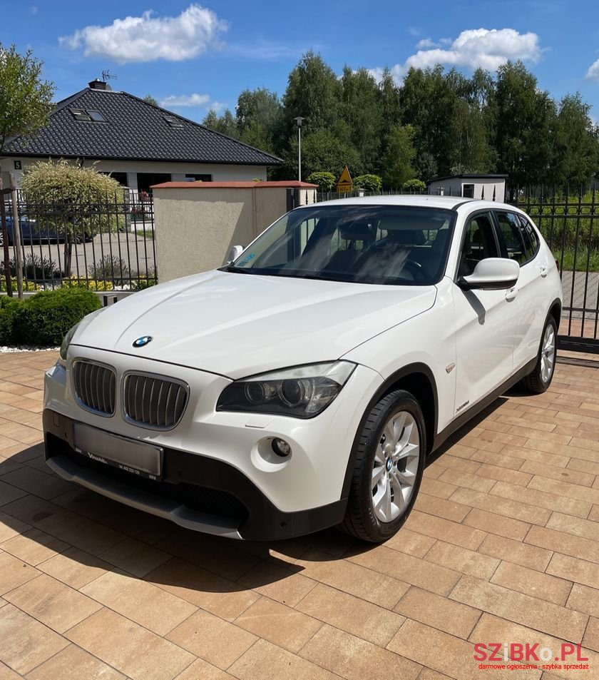 2010' BMW X1 Xdrive18D photo #1