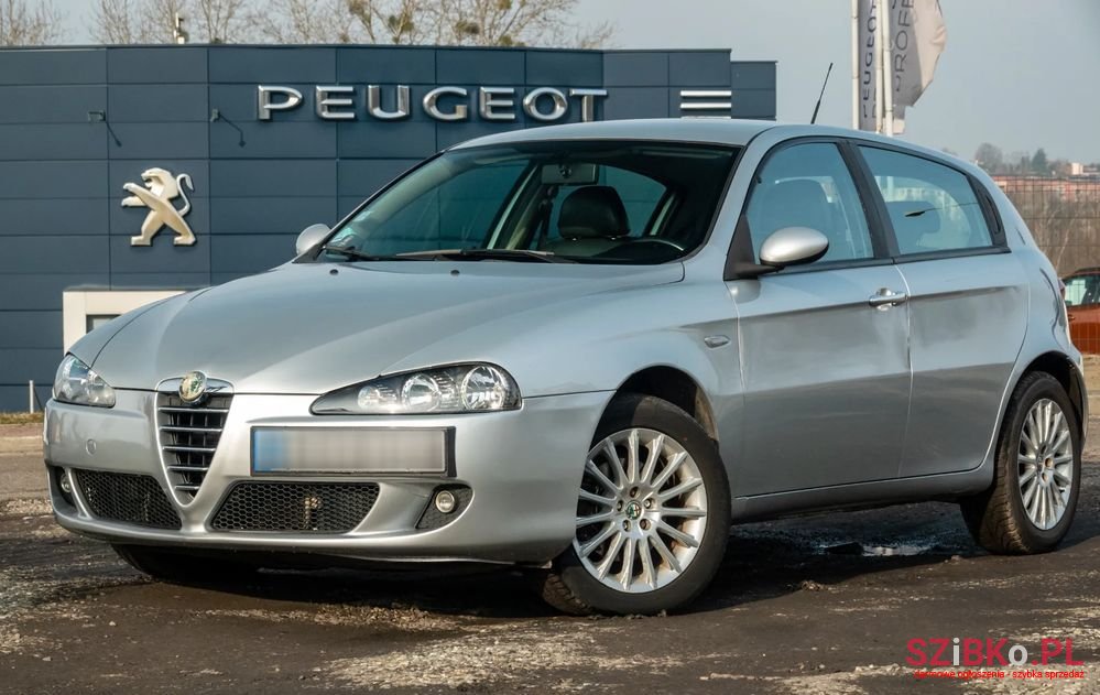 2005' Alfa Romeo 147 photo #6