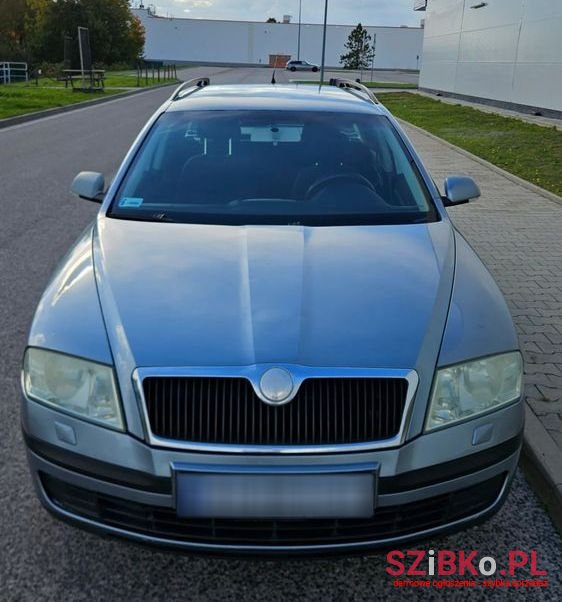 2006' Skoda Octavia photo #3