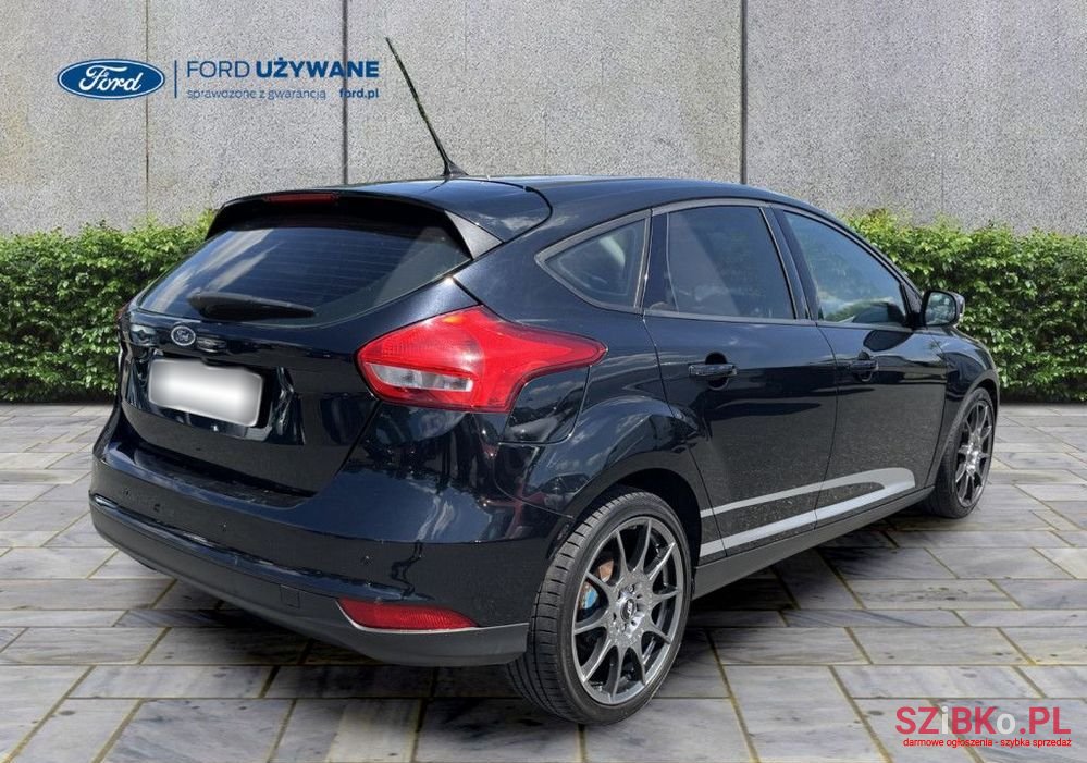 2015' Ford Focus photo #5