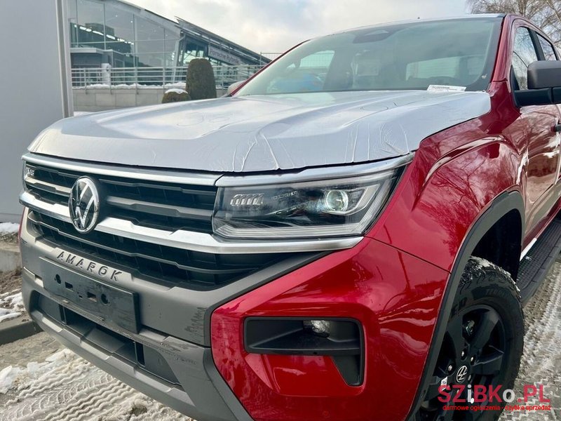 2024' Volkswagen Amarok photo #2