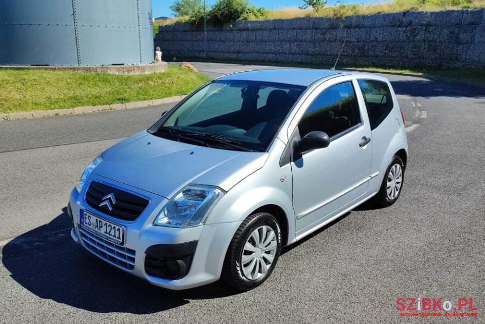 2009' Citroen C2 photo #2