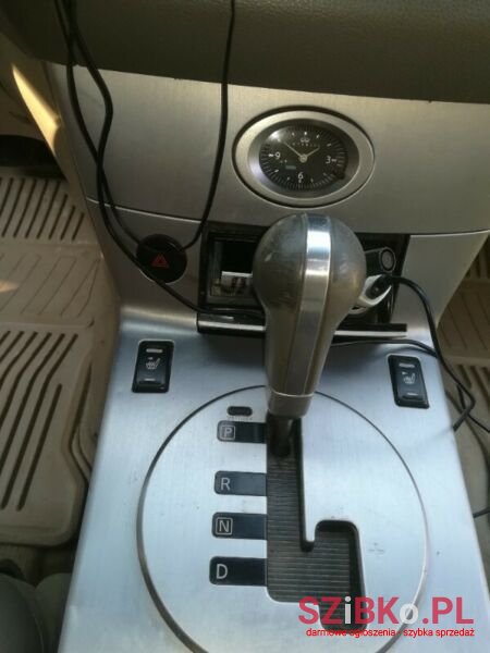 2005' Infiniti FX35 photo #4