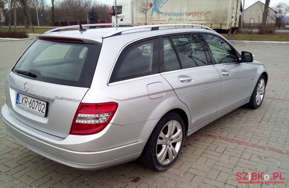 2008' Mercedes-Benz Klasa C photo #4
