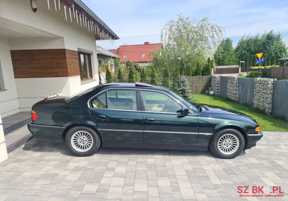 2000' BMW 7 Series 735I L photo #3