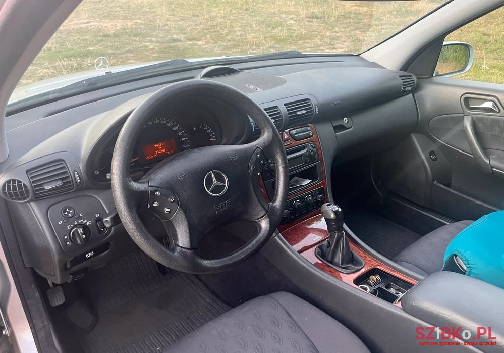 2003' Mercedes-Benz C-Class 180 T Kompressor photo #3