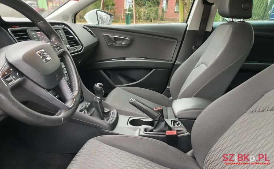 2014' SEAT Leon photo #6