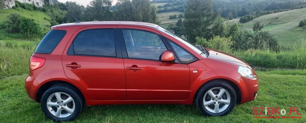 2008' Suzuki SX4 1.6 Gs / Premium photo #3