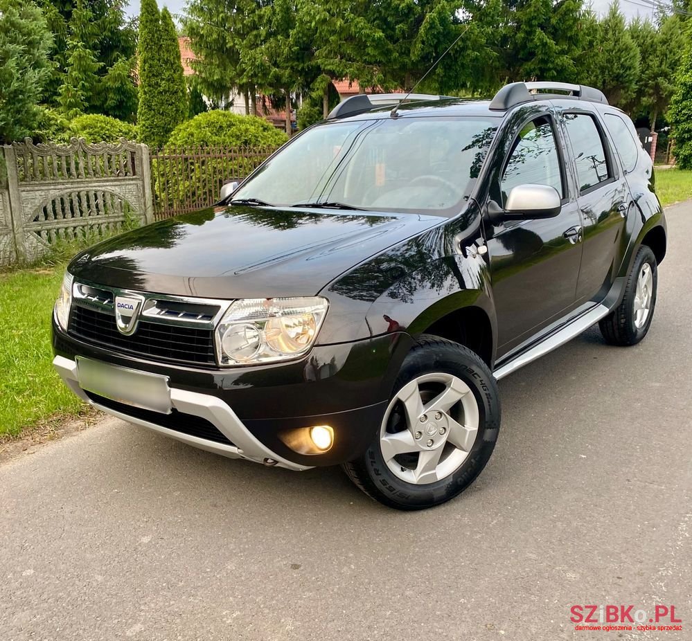 2011' Dacia Duster 1.6 16V 4X2 photo #1