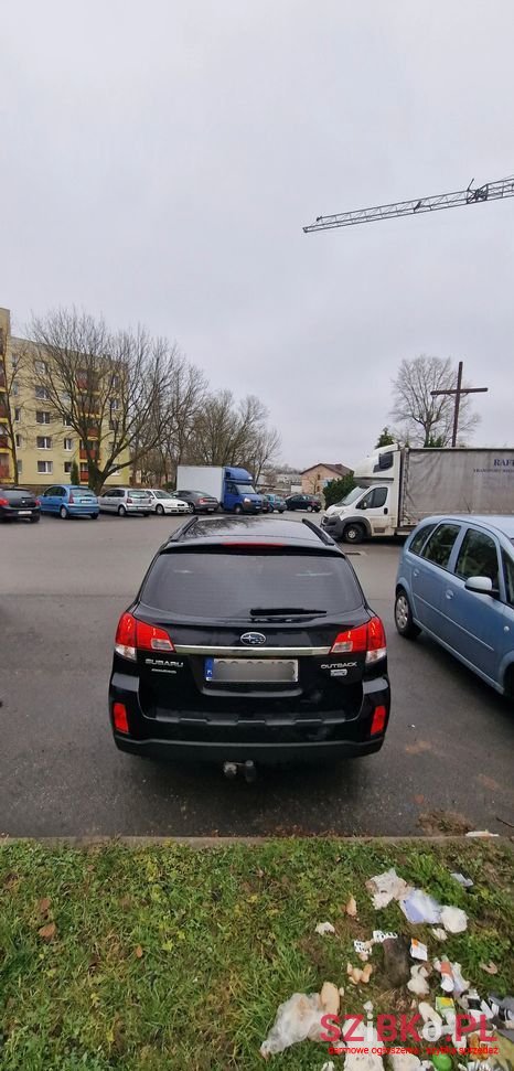 2011' Subaru Outback 2.0D Comfort photo #2