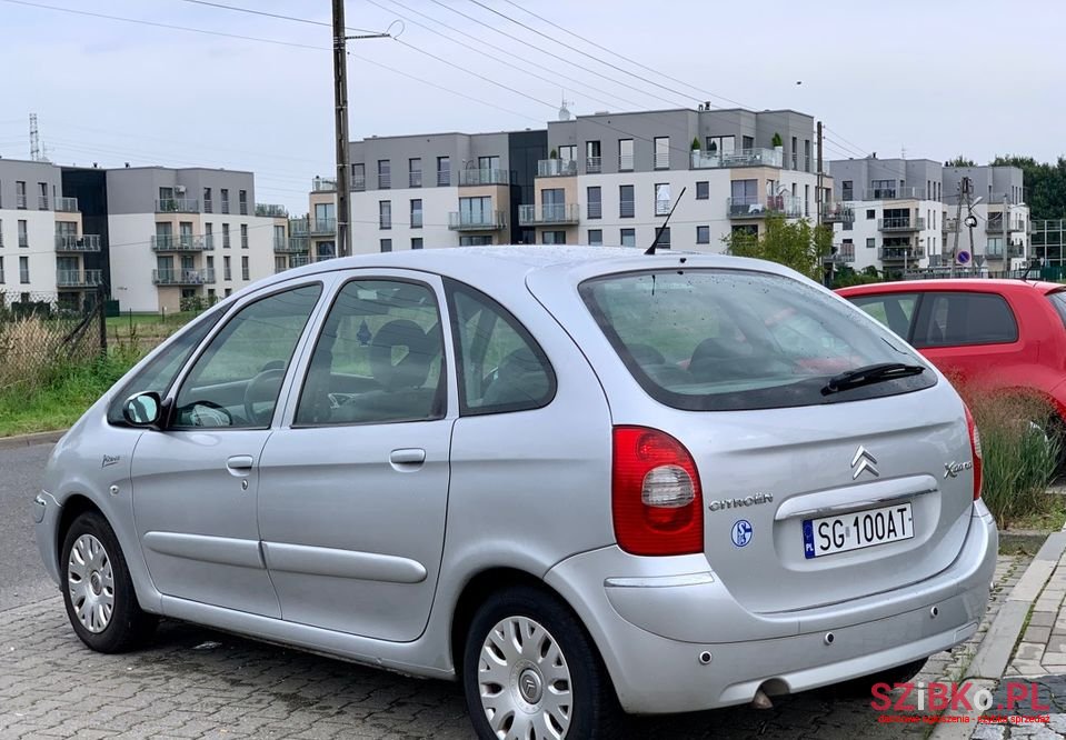 2008' Citroen Xsara Picasso photo #5