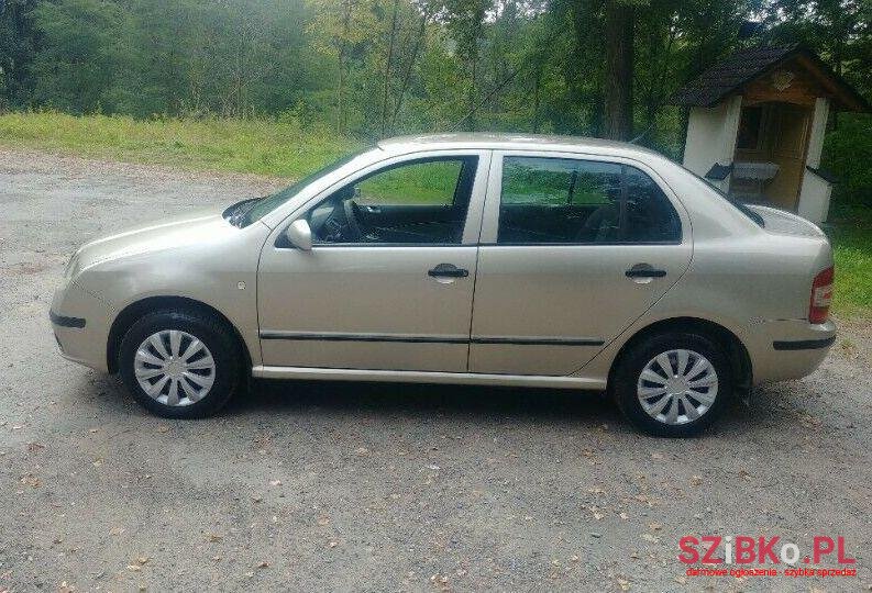 2005' Skoda Fabia photo #1
