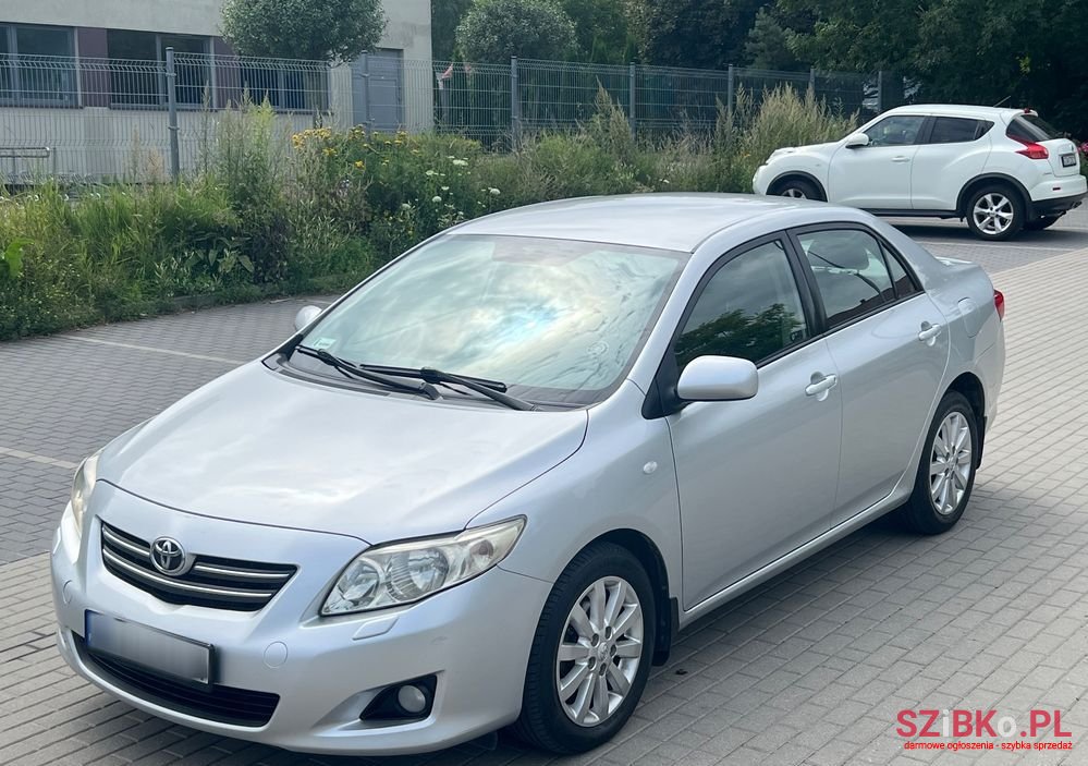 2007' Toyota Corolla photo #2