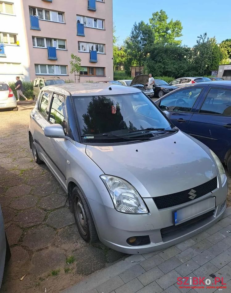 2007' Suzuki Swift photo #1