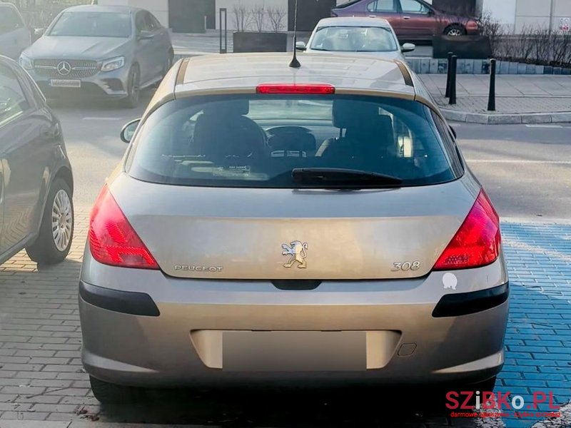 2010' Peugeot 308 photo #2