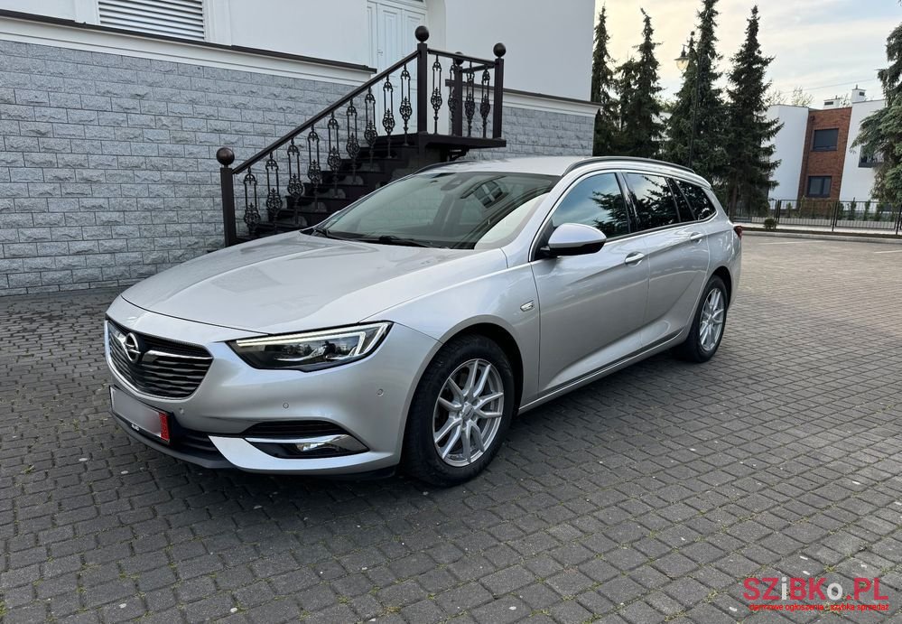 2019' Opel Insignia photo #3