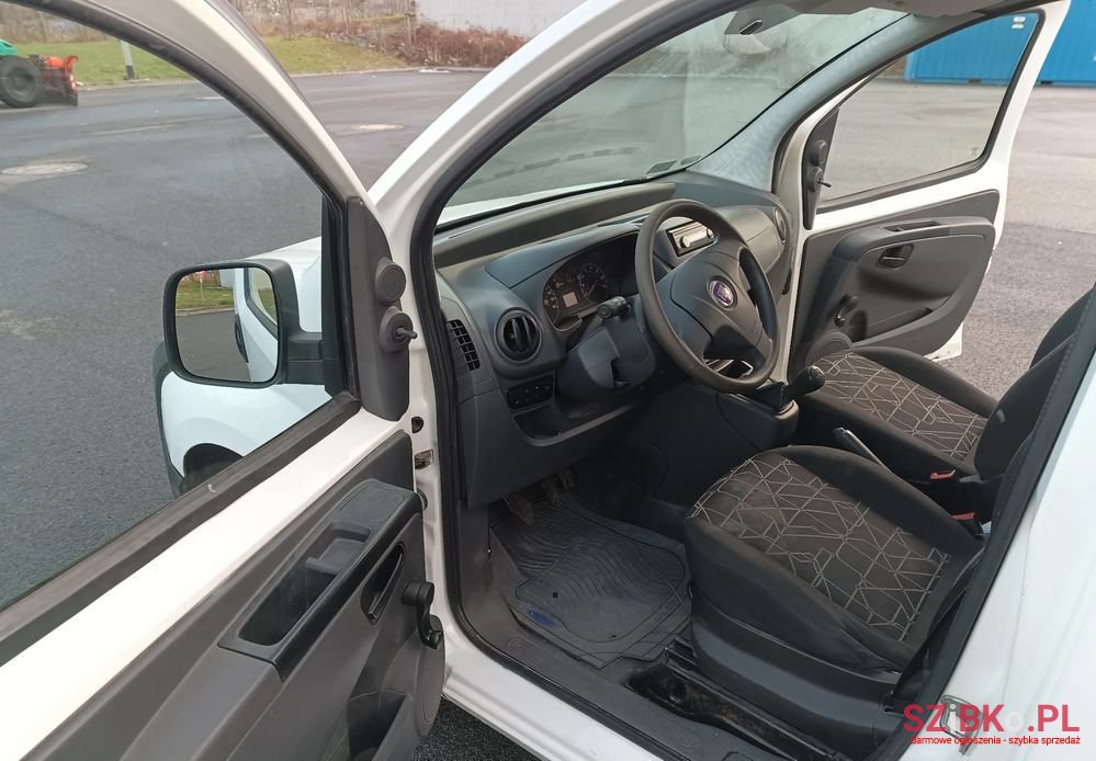 2009' Fiat Fiorino photo #6