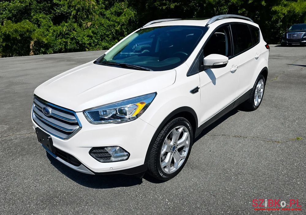 2018' Ford Escape photo #1