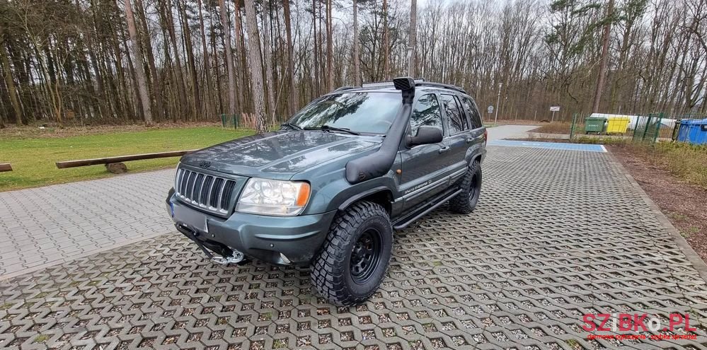 2004' Jeep Grand Cherokee photo #1
