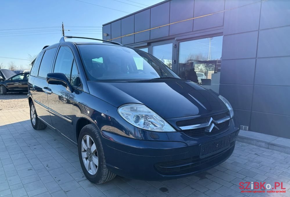 2006' Citroen C8 2.0 16V Tendance photo #1