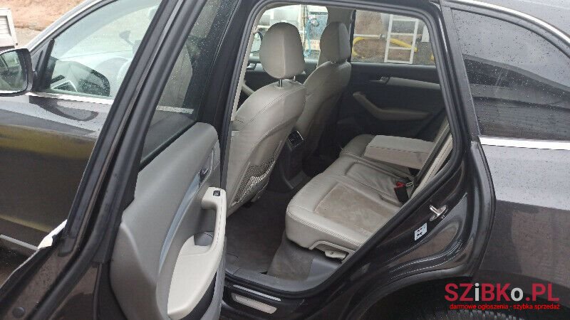 2011' Audi Q5 photo #3